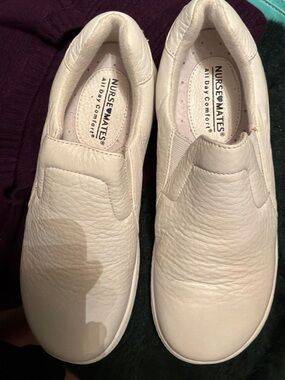 Nurse Mates Dove Slip-On White Leather Professional Work Shoes 6.5 W